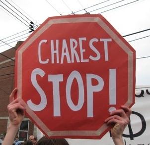 New poll shows Quebec fed up with Charest.