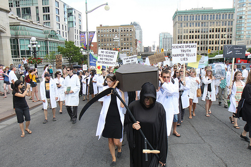 Protesters in Ottawa for the Death of Evidence march. Photo: Ben Powless.