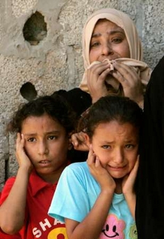 gaza_children_mourn