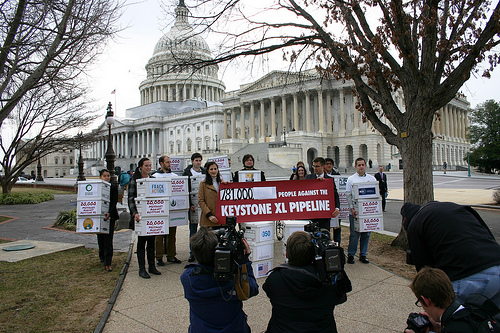 Activists delivered 800,000 messages of opposition to Keystone XL.