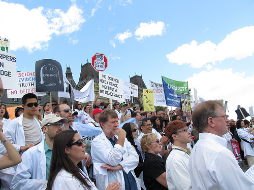 Death of Evidence protest on Parliament Hill. (Photo: Council of Canadians)
