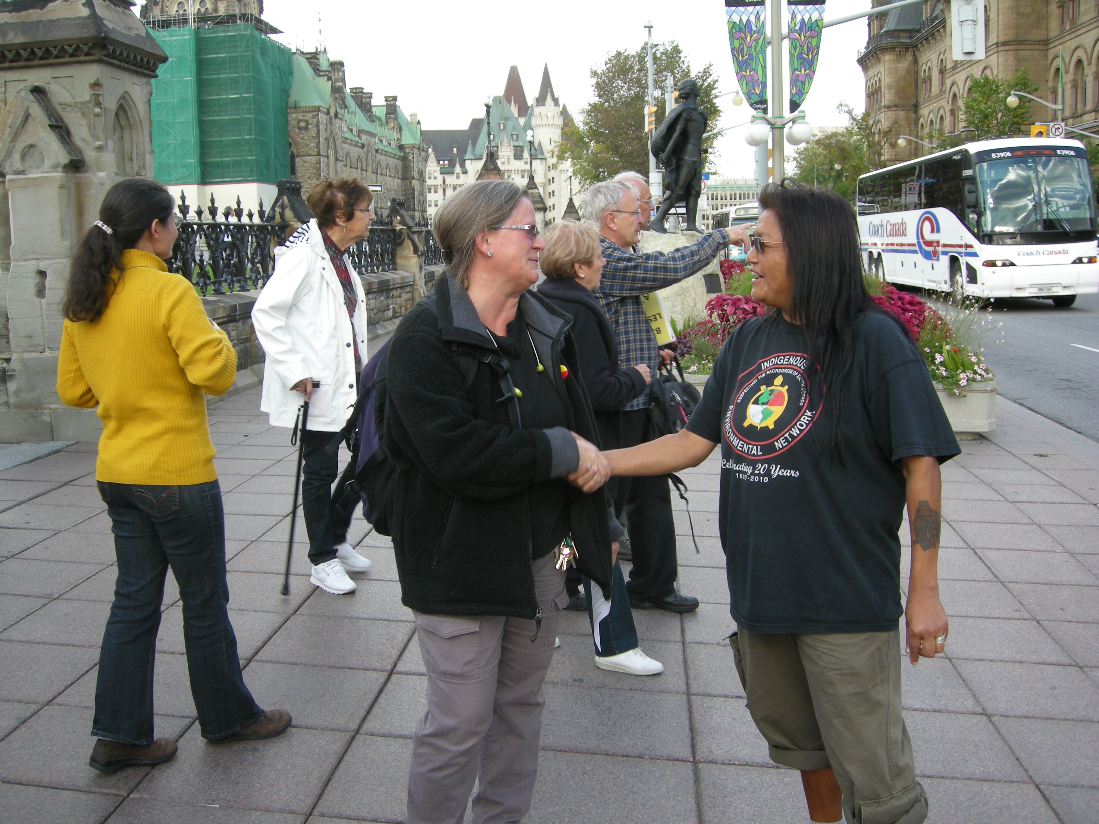 The climate justice hunger strikers getting some friendly support.