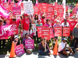 Ontario teachers rallied last week at Queen's Park in Toronto.