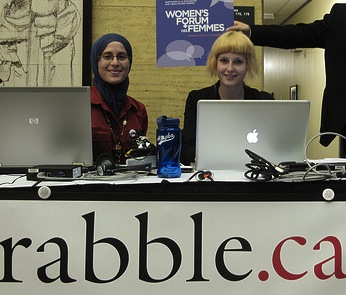 Amira Elghawaby and Steffanie Pinch at the Women's Forum. (Photo: rabble.ca)