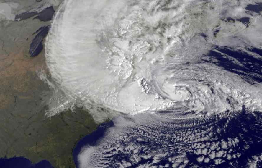 satellite-photo-sandy-11am-monday_0