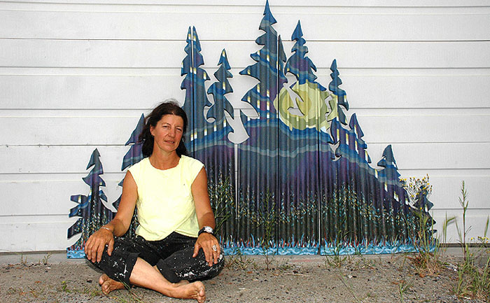 Yellowknife NWT artist-biologist Diane Boudreau