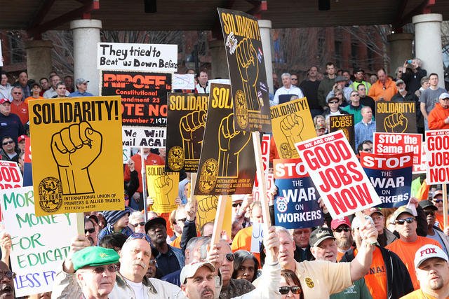 Missouri rallies against Right to Work & corporate greed. Photo: Jobs with Justi