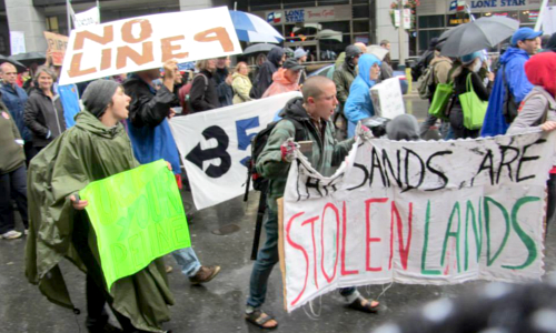 line_9_protest_in_toronto_oct_19_2013_photo_kathleen_quinn_ecowatch