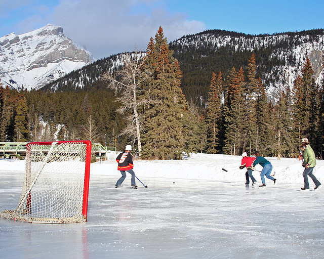 Photo: flickr/Banff Lake Louise