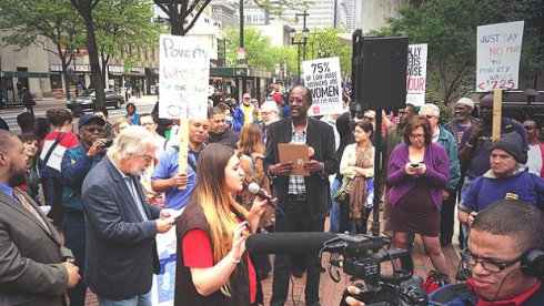 fast_food_workers_rally_in_philadelphia_for_15_per_hour