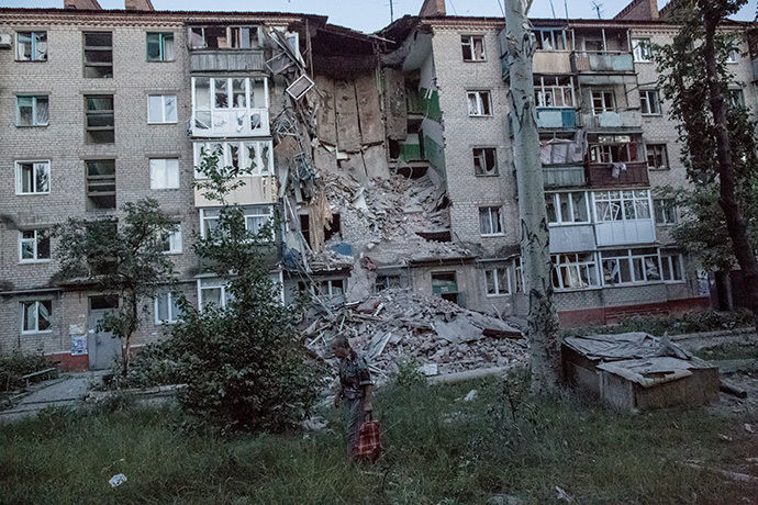 apartment_block_in_slavyansk_destroyed_by_ukraine_army_shelling_photo_ria_novosti_andrey_stenin