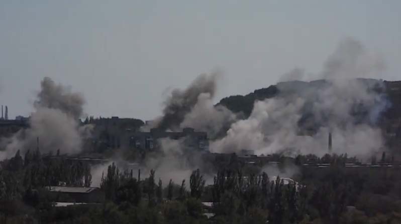 shelling_of_horlovka_near_donetsk_by_ukraine_military_on_july_27_2014