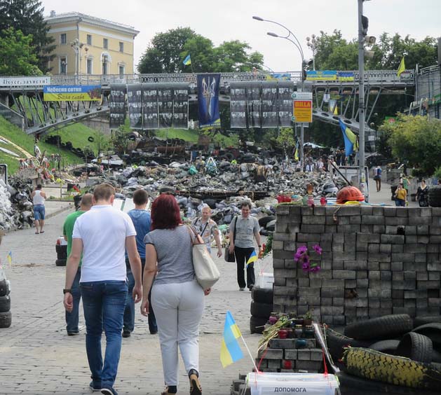 a_section_of_maidan_square_may_2014_photo_flikr_commons