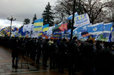 rally_in_kyiv_against_austerity_dec