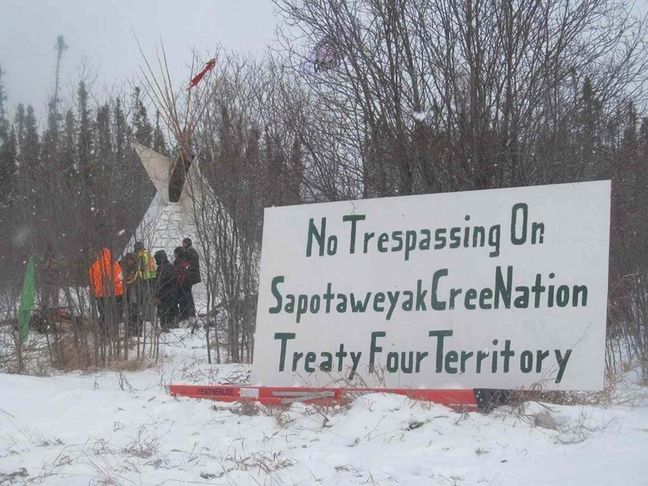 The Sapotaweyak Cree Nation blockade was set up on Saturday.