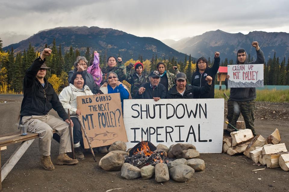 tahltan-blockade-fire_0