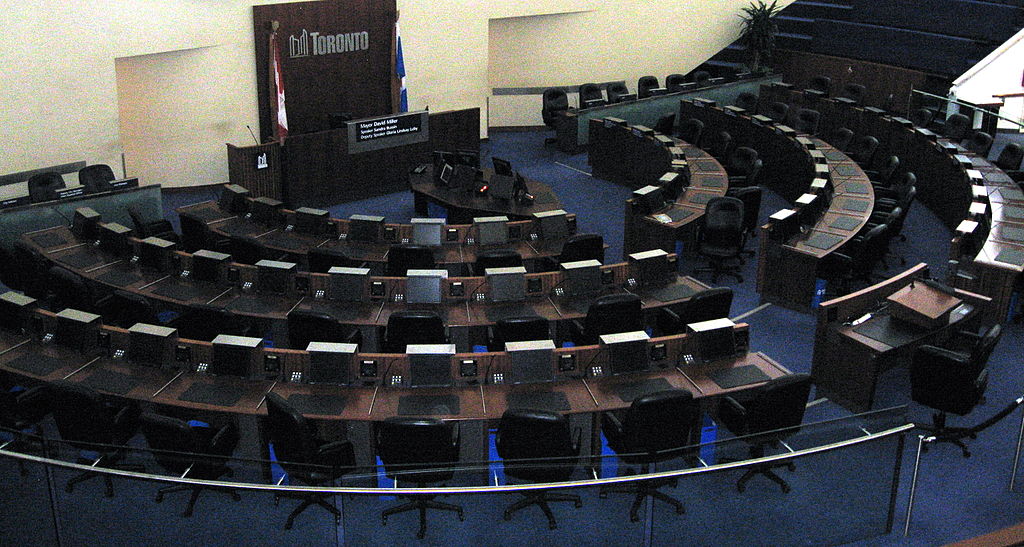 1024px-toronto_city_council_chambers