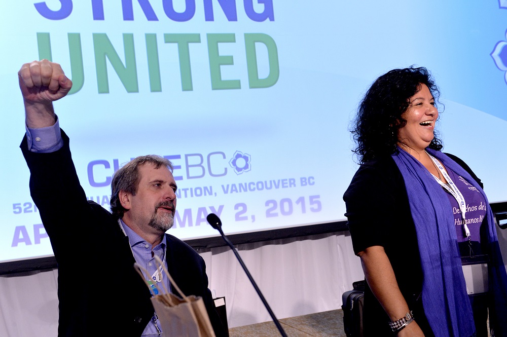 Reyna Tejada with Mark Hancock (CUPE BC President) at the CUPE BC convention in