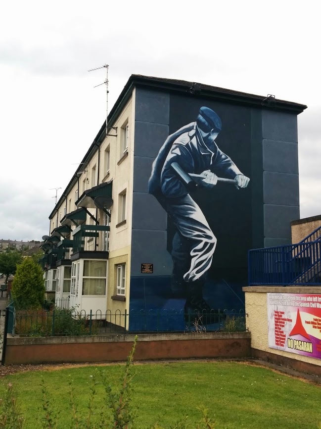 Tenement mural in Derry's Catholic Bogside neighbourhood