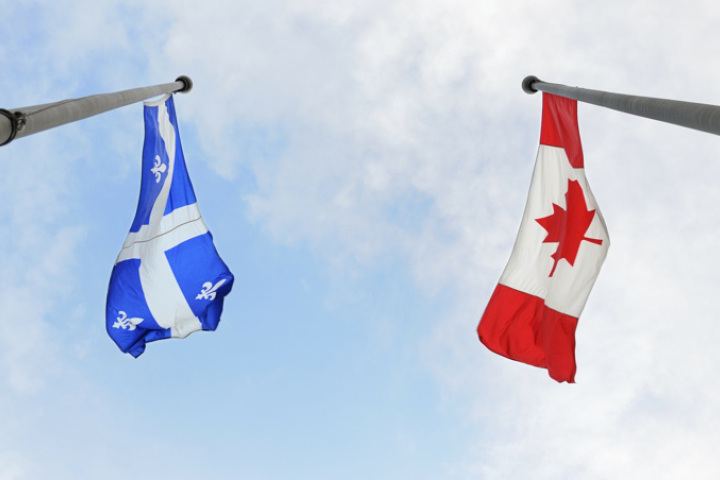 Source: https://coifferieparadiso.files.wordpress.com/2015/06/quebec_canada-flag