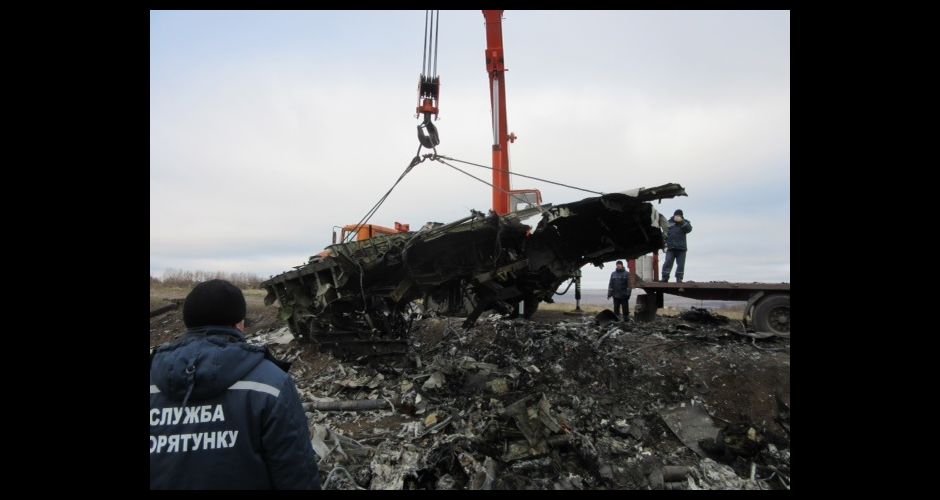 recovery_of_mh17_wreckage_in_eastern_ukraine_dutch_ministry_of_defence