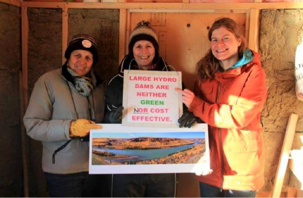 (L-R) Esther Pedersen, Arleen Boon, Verena Hoffmann. Photo by Donald Hoffmann