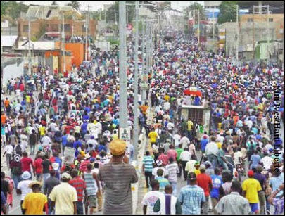 tens_of_thousands_march_in_haiti_jan_22_2016_against_fraudulent_elections