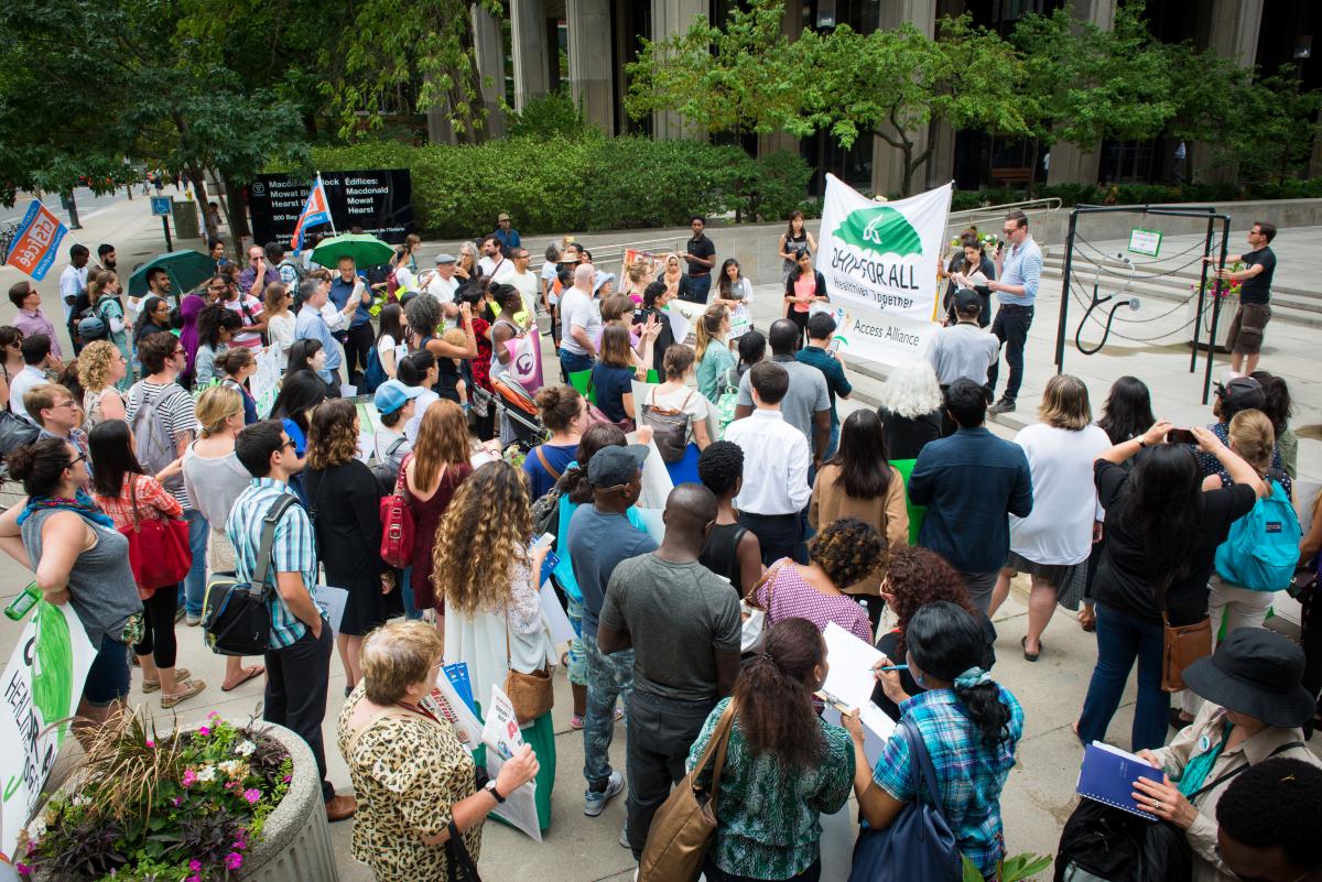 ohipforall_-_toronto_-_rally_-_justin_lam_photo_credit_6