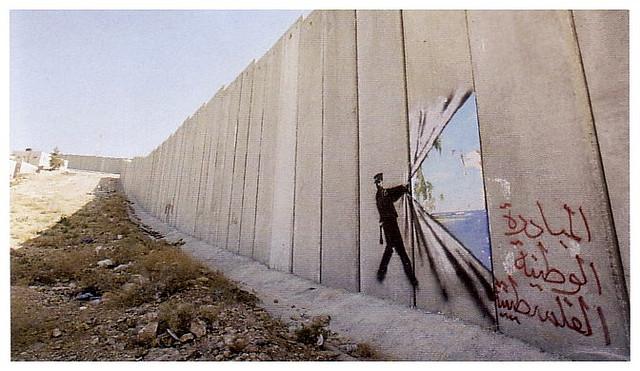 banksy5_wall_in_palestine