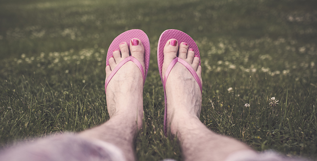 man-feet-legs-relaxing