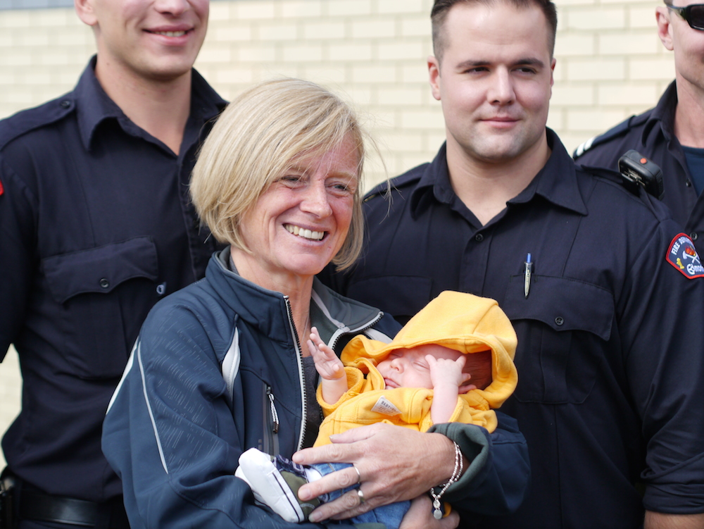 Rachel Notley & friends at last year's EDLC Labour Day BBQ (Photo: David Climenhaga)