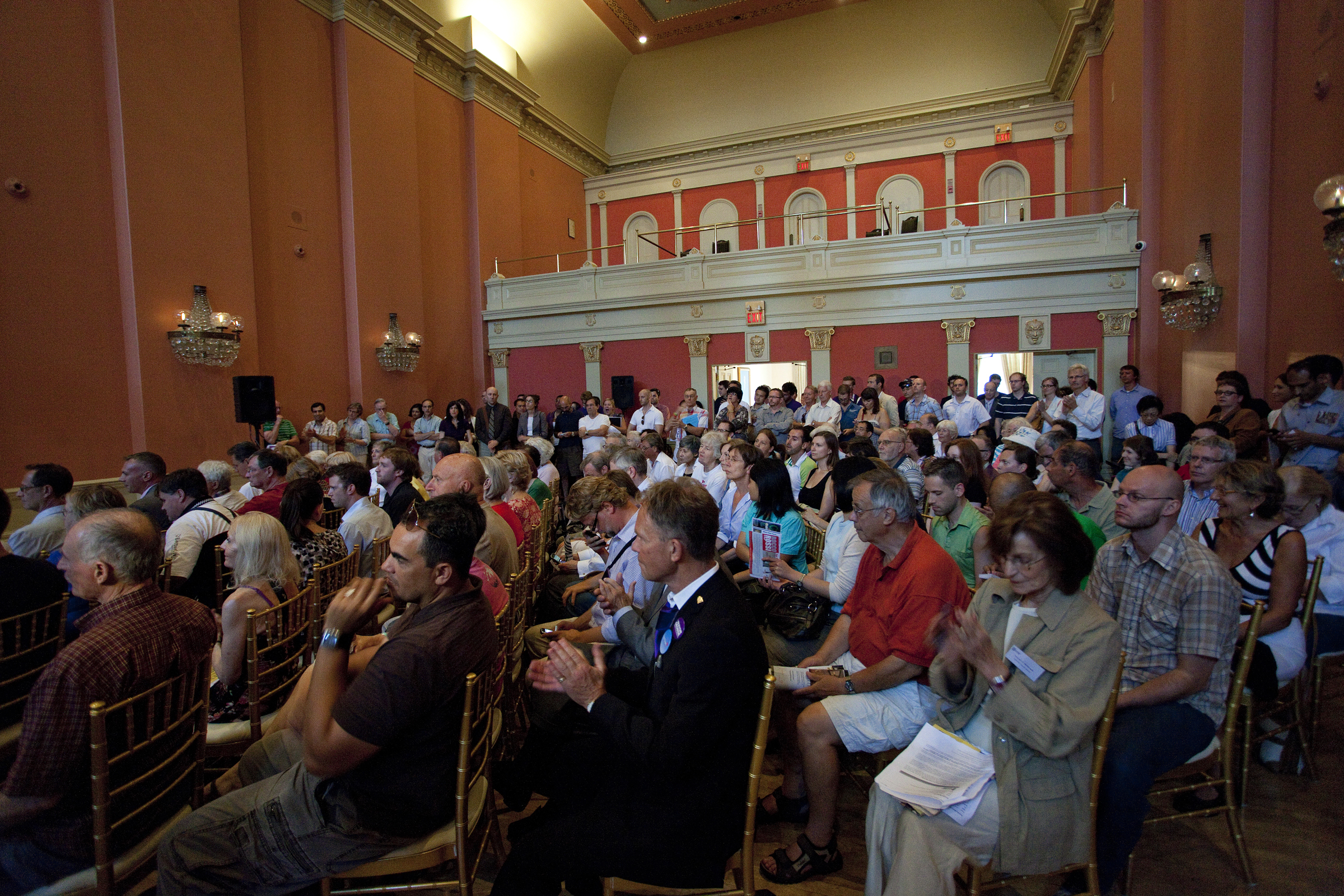 Image from Wikimedia commons https://commons.wikimedia.org/wiki/File:Toronto_Heritage_Mayoral_Debate_2010.jpg