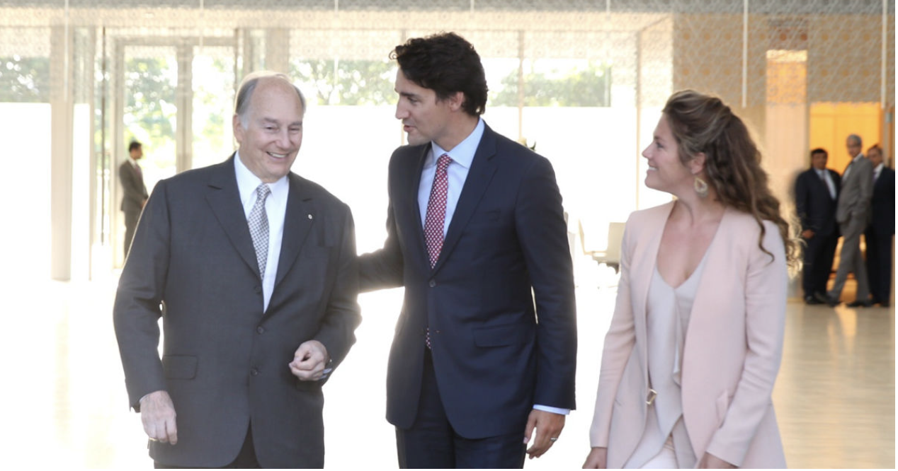 The Leader of the Liberal Party of Canada, Justin Trudeau, and his wife, Sophie Grégoire-Trudeau, meet with his Highness the Aga Khan at the new Delegation of the Ismaili Imamat in Ottawa in 2015. Photo: liberal.ca