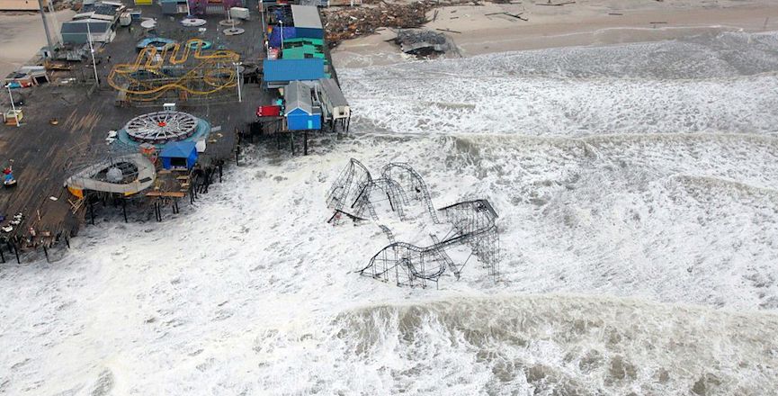 Hurricane Sandy from New Jersey Pier. Image: Wikimedia Commons