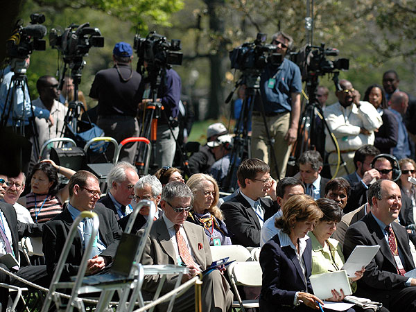 Journalists assembled for press conference. Photo: Downing Street/Flickr