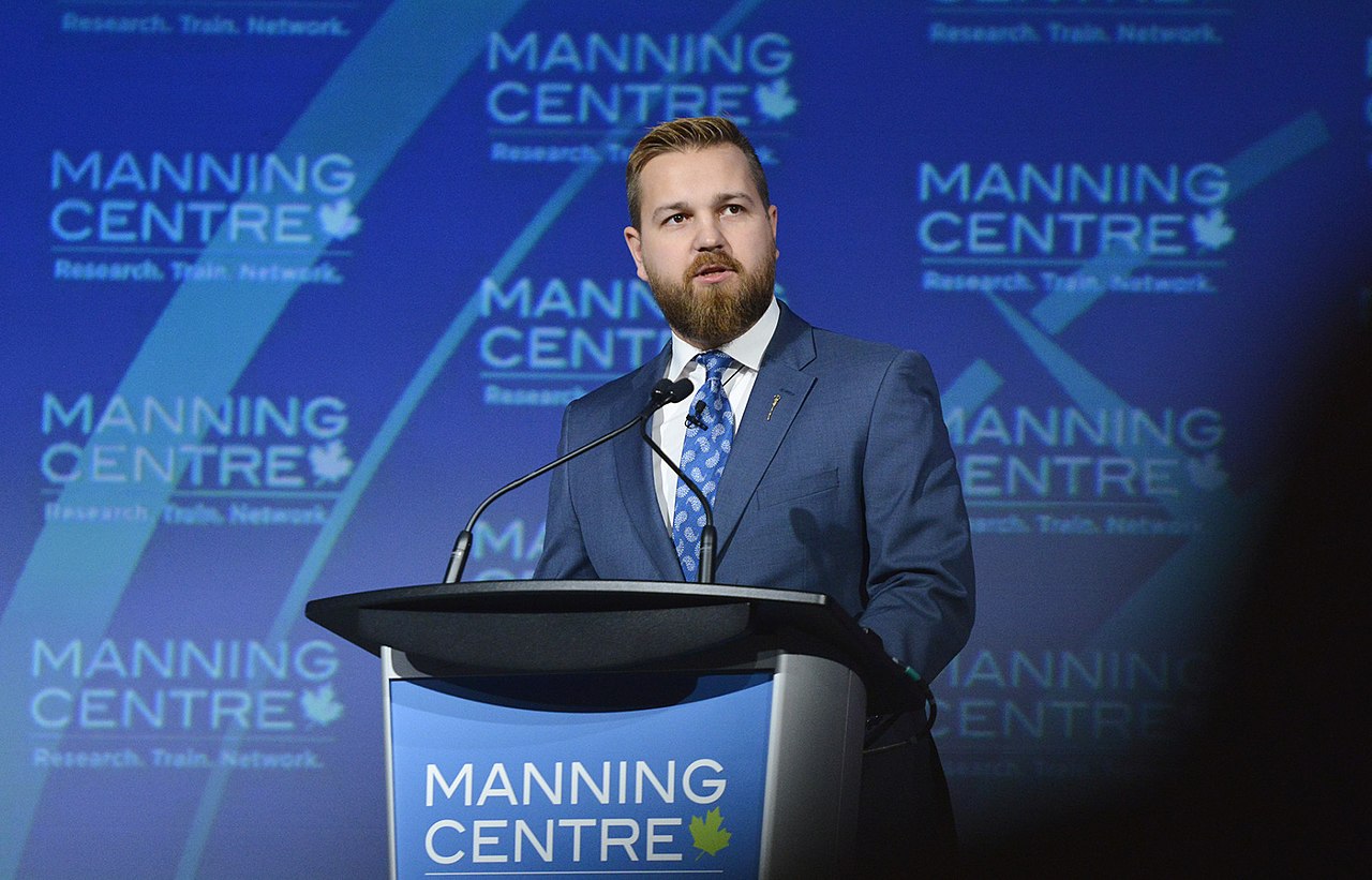Derek Fildebrandt, speaking at the Manning Centre. Photo: Freedom Conservative Party/Wikimedia Commons