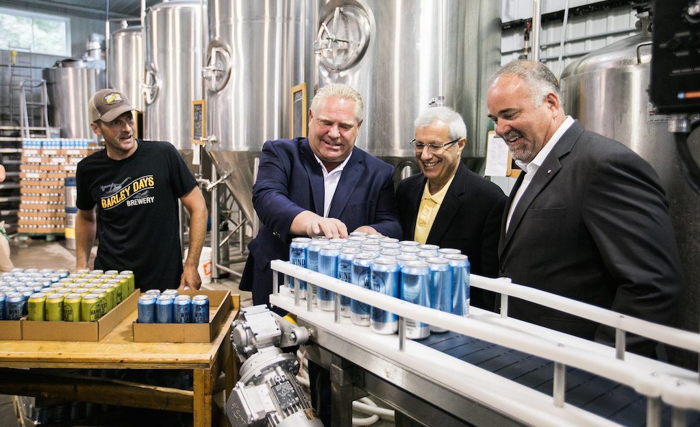 Premier Ford, joined by Minister of Finance, Vic Fedeli, and Minister of Government and Consumer Services, Todd Smith, at the government's Buck-a-Beer announcement. Photo: Premier of Ontario Photography/flickr