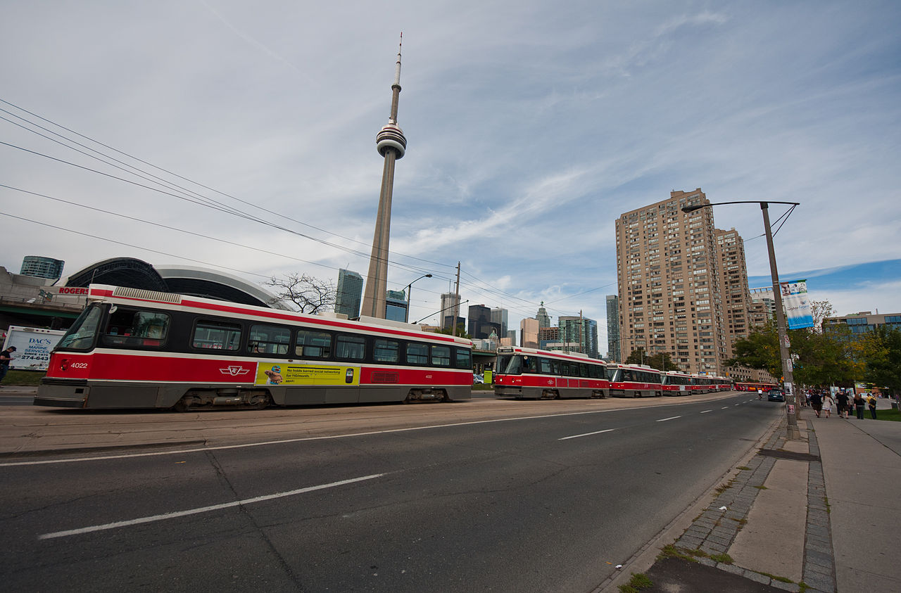 Streetcars lined up on Queens Quay in Toronto. Photo: Evan Goldenberg/Wikimedia Commons