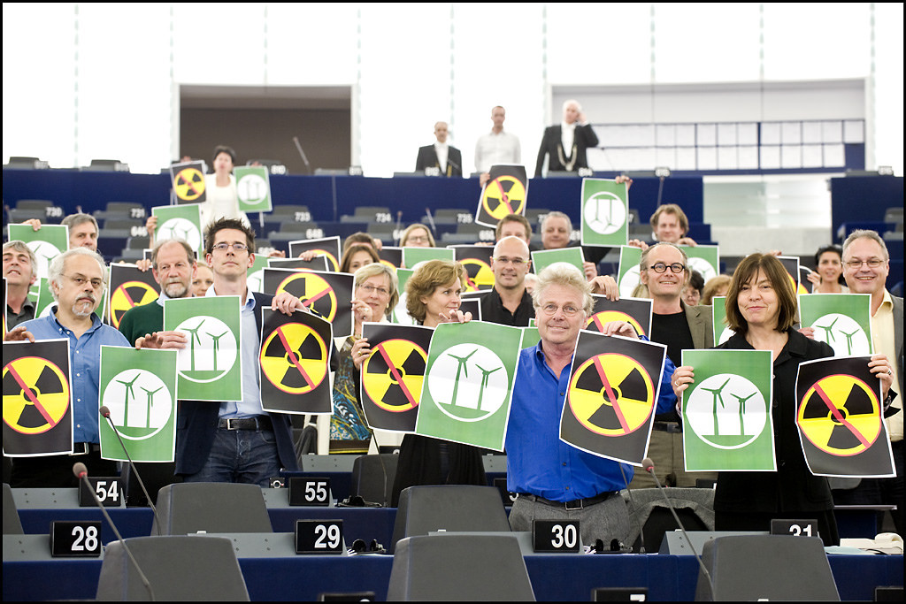 MEPs in the European Parliament hold up anti-nuclear posters. Photo: European Parliament/Flickr