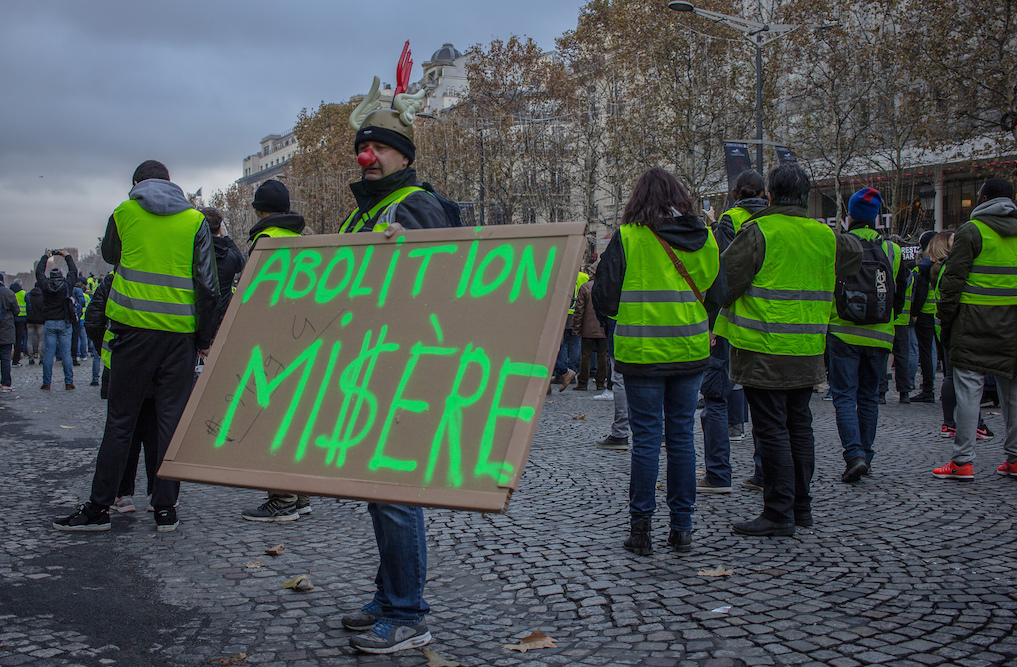 Members of yellow vest movement on the streets of France in November 2018. Photo: NightFlightToVenus/Flickr