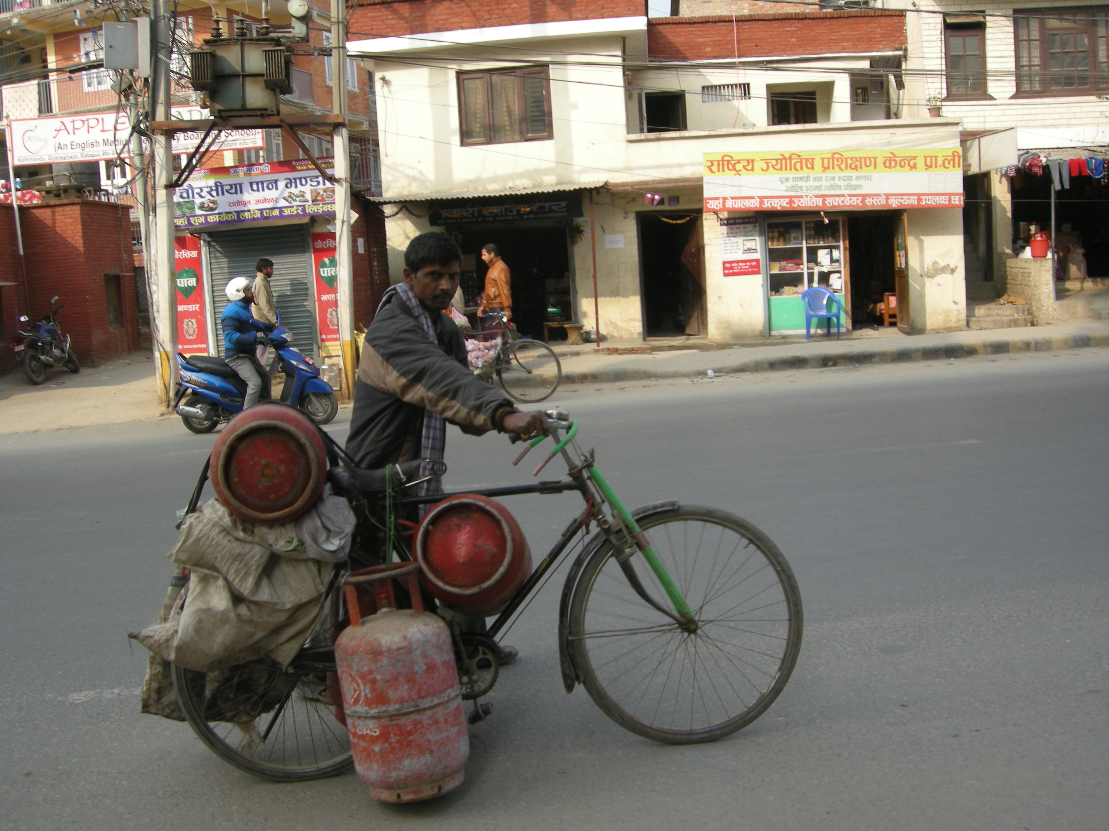 Bike, gas tanks