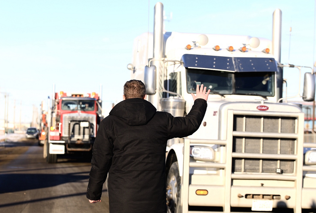 Andrew Scheer at truck convoy in Alberta on December 19, 2018. Photo: Andrew Scheer/Flickr