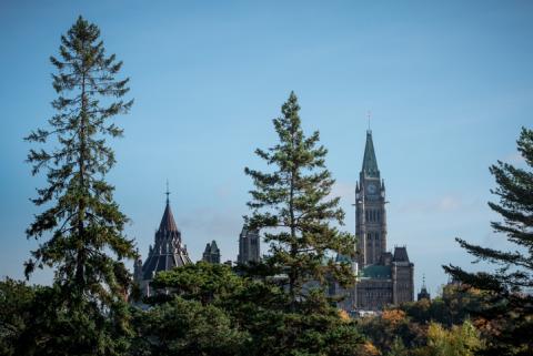 ottawa_-_parliament_hill_-_late_summer