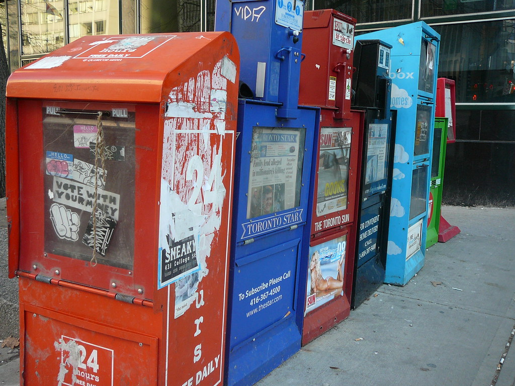 Line of newspaper boxes. Photo: Steve Harris/Flickr
