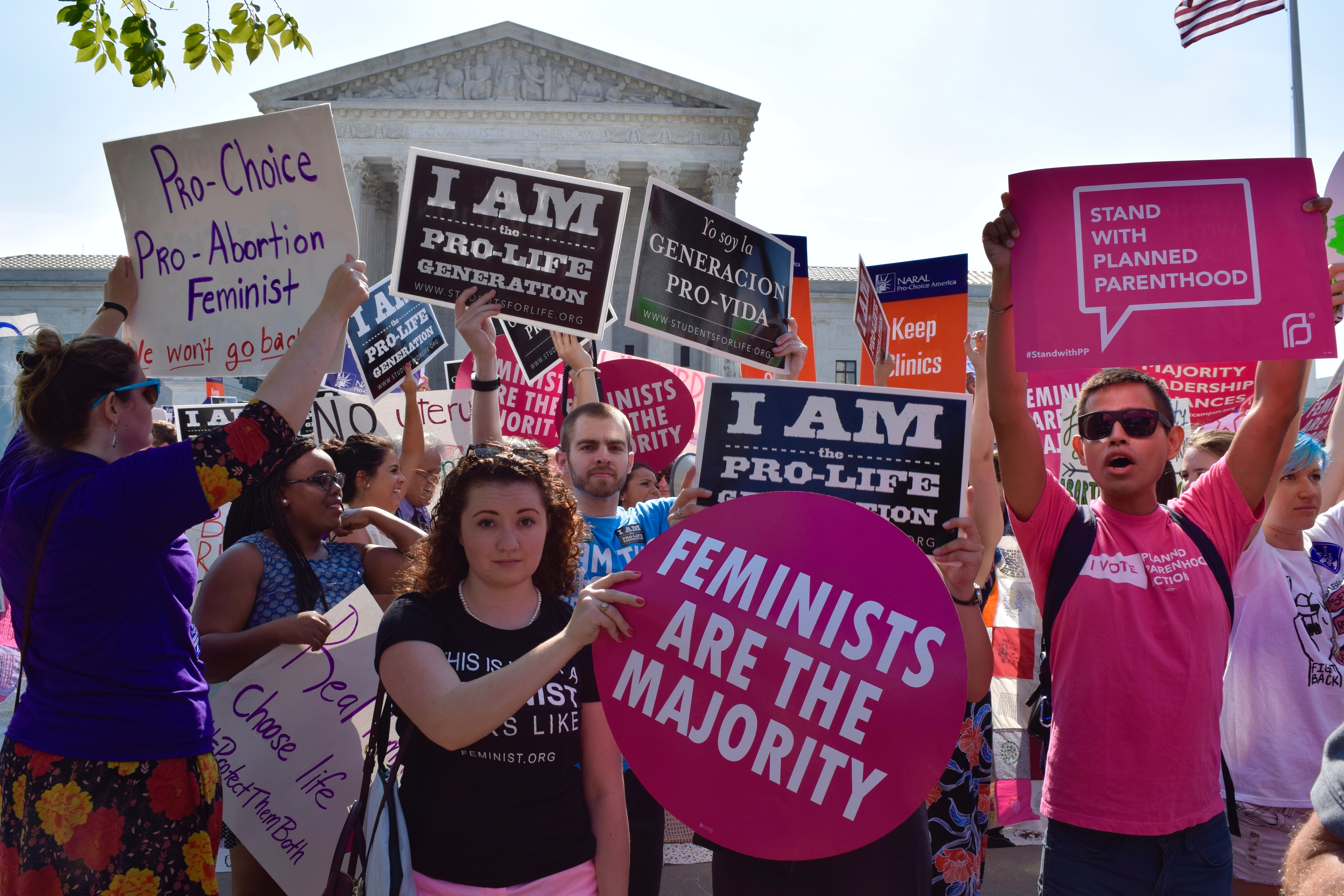 Pro-choice demonstration. Photo: jordanuhl7/Flickr