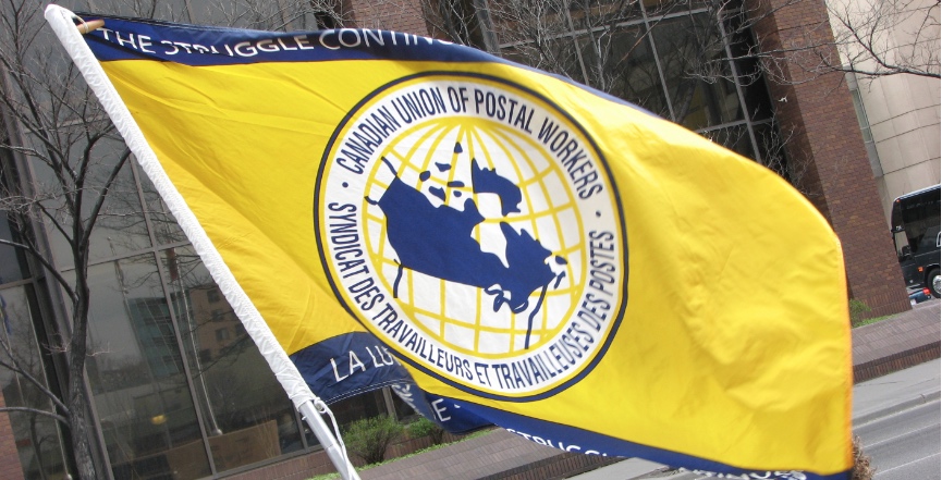 CUPW flag. Photo: Grant Neufeld/Flickr