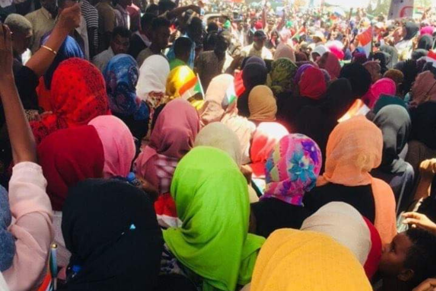 sudan_women_protest_855x570