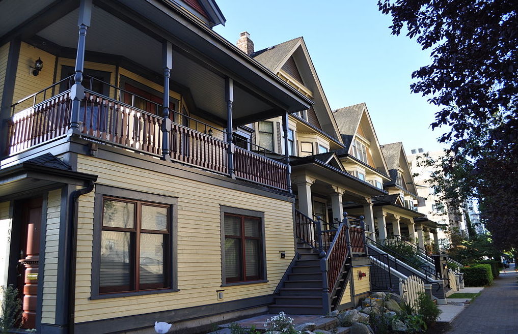 Houses belonging to the Mole Hill Community Housing Society in Vancouver, B.C. Photo: Joe Mabel/Wikimedia Commons