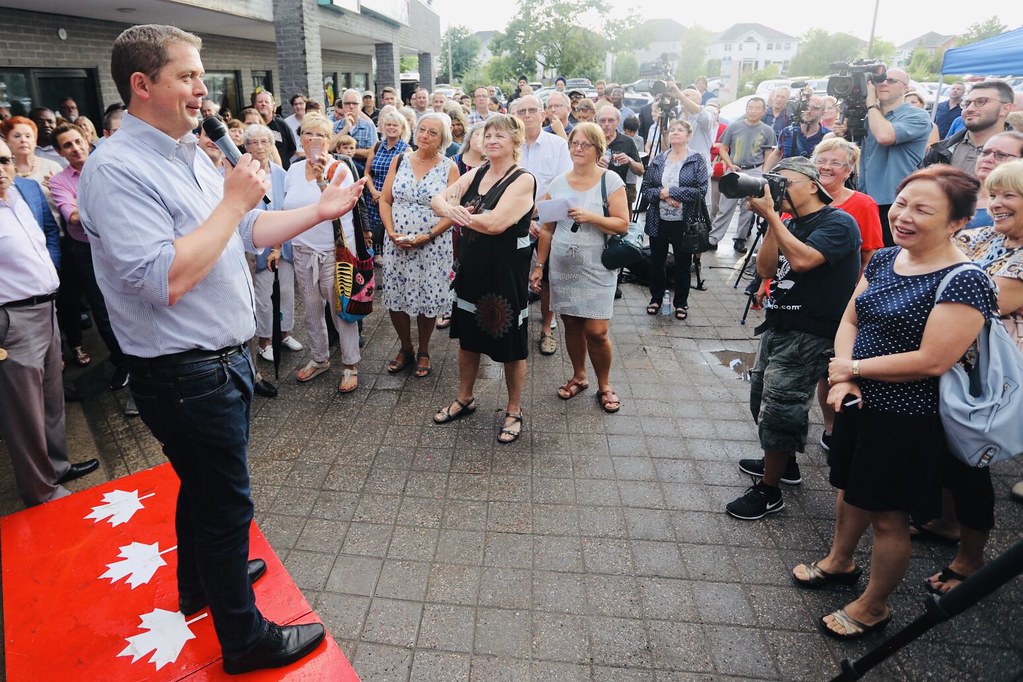 Andrew Scheer speaks to crowd. Image: Andrew Scheer/Flickr