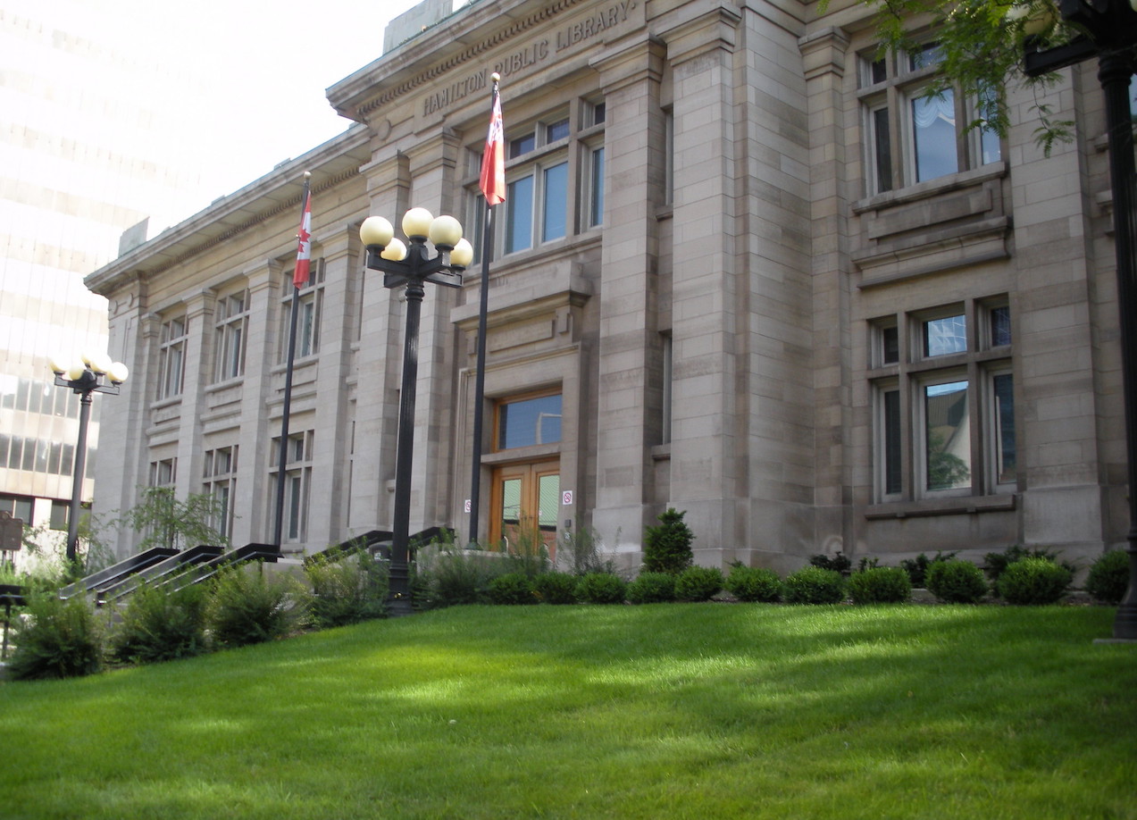 Entrance to the Superior Court of Justice in Hamilton, Ontario. Image: Tom Flemming/Flickr